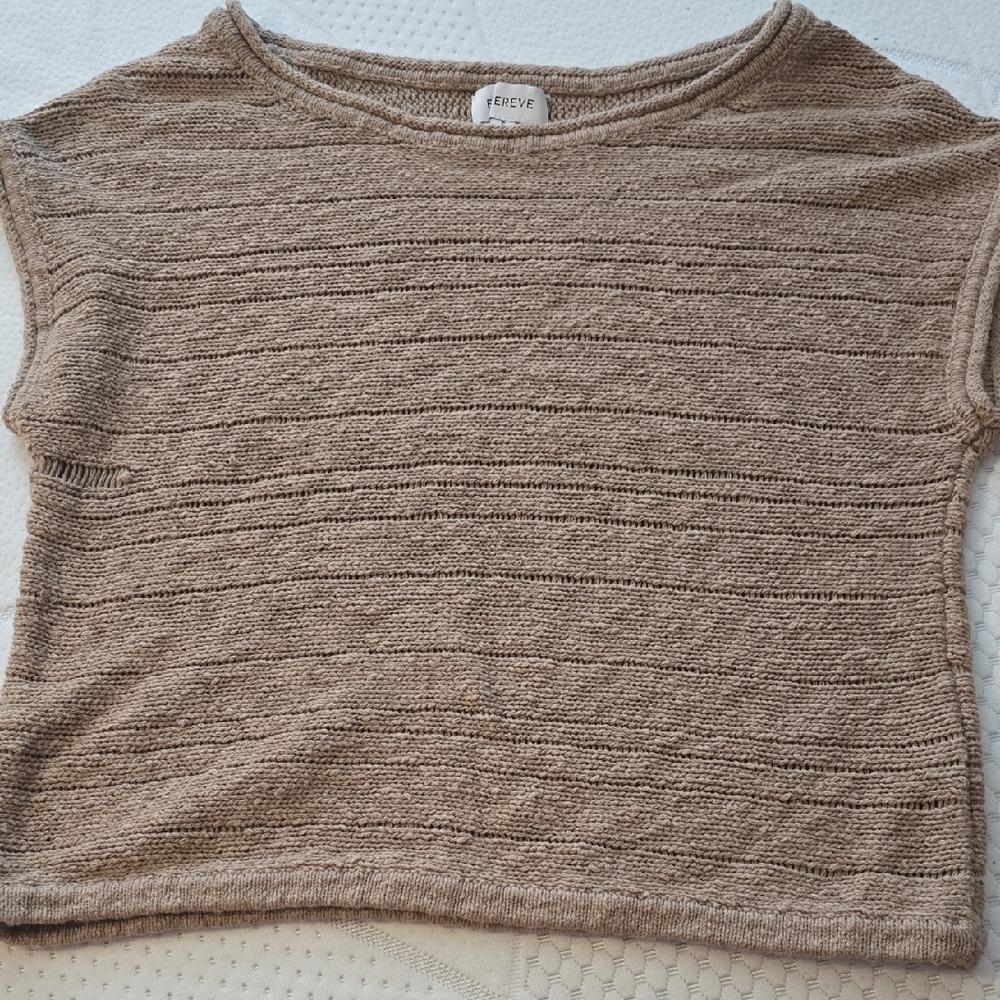 Evereve Tan Sweater